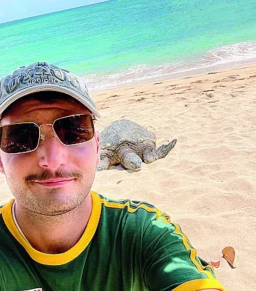 Ha viaggiato da Perth a Brisbane per poi cercare un lavoro: sia trovare un impiego sia una casa a buon prezzo non è stato facilissimo