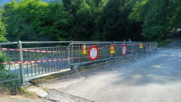 https://storage.ecodibergamo.it/media/photologue/2025/7/22/photos/cache/a-cerete-lavori-lampo-il-ponte-e-gia-riaperto-video_98849a1e-6717-11f0-8888-5640fb62cdf0_1920_1080_v3_large_16_9.webp