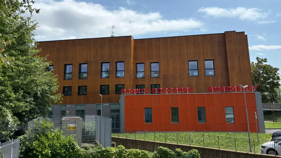 Il «cubo dell’emergenza» al Bolognini, al piano terra è già attivo il pronto soccorso Il «cubo dell’emergenza» al Bolognini, al piano terra è già attivo il pronto soccorso
