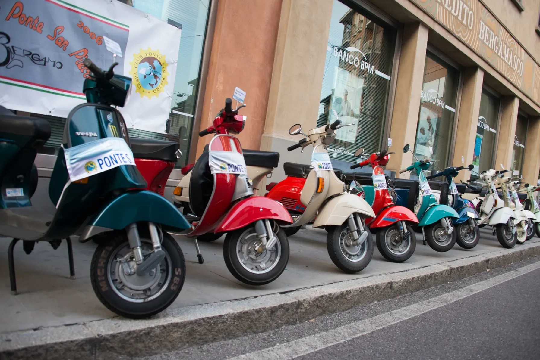 Il raduno delle Vespa