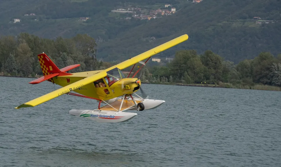 Un idrovolante in una precedente edizione Un idrovolante in una precedente edizione