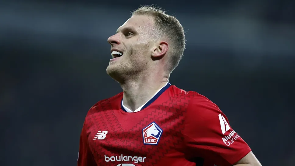 Mitchel Bakker, nella scorsa stagione in prestito al Lille