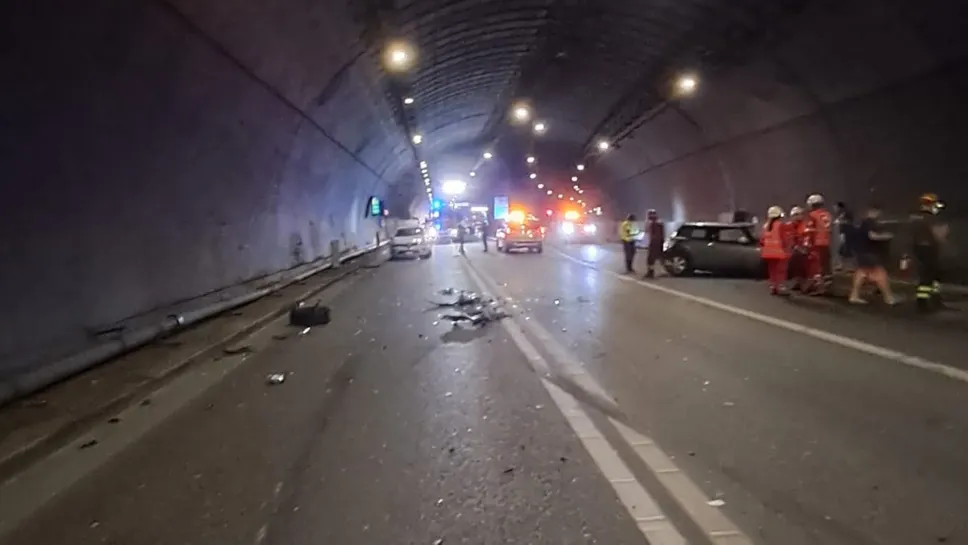 L’incidente mortale nella galleria di Montenegrone a Scanzorosciate domenica 27 luglio a mezzogiorno L’incidente mortale nella galleria di Montenegrone a Scanzorosciate domenica 27 luglio a mezzogiorno