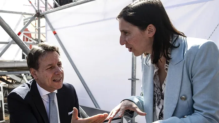 https://storage.ecodibergamo.it/media/photologue/2025/7/27/photos/cache/per-pd-e-5-stelle-unalleanza-complicata-con-il-nodo-regionali_72a00bec-6acf-11f0-8888-5640fb62cdf0_1920_1080_v3_large_16_9.webp