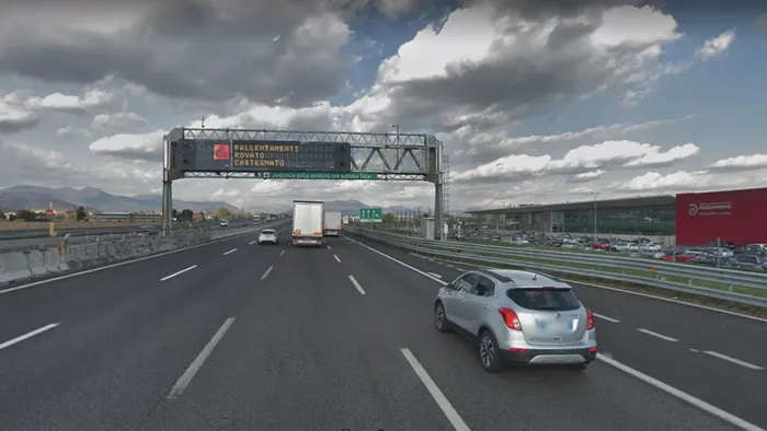 https://storage.ecodibergamo.it/media/photologue/2025/7/28/photos/cache/a4-chiusure-notturne-ai-caselli-di-cavenago-e-palazzolo_d4c6d0f2-6ba7-11f0-84d1-1a4cf007d5b9_1920_1080_v3_large_16_9.webp