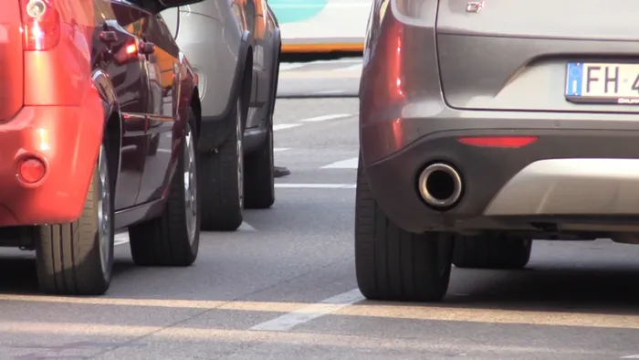 https://storage.ecodibergamo.it/media/photologue/2025/7/28/photos/cache/la-regione-conferma-slitta-di-un-anno-il-blocco-dei-diesel-euro-5_393afe34-6bbf-11f0-84d1-1a4cf007d5b9_1920_1080_v3_large_16_9.webp