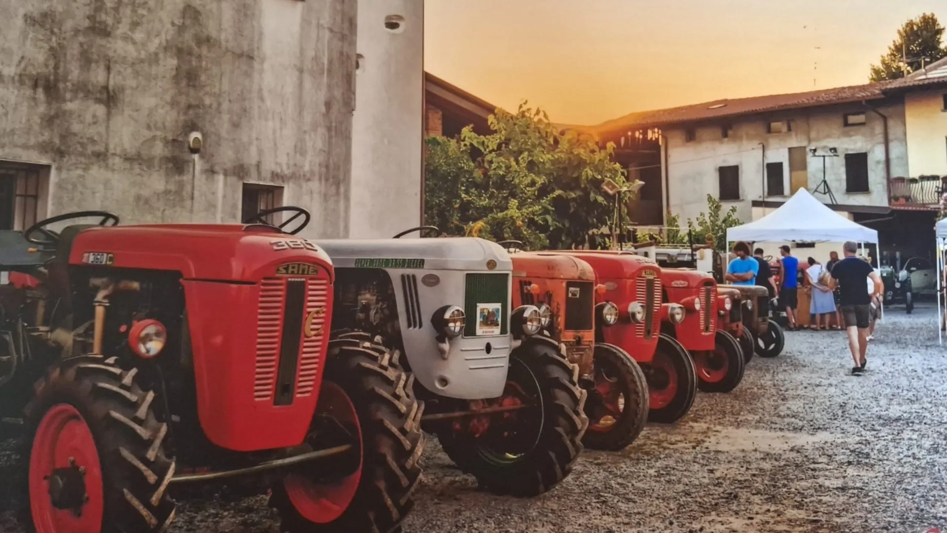 https://storage.ecodibergamo.it/media/photologue/2025/7/29/photos/sapori-e-tradizioni-contadine-il-9-e-10-agosto-nel-cortile-stalu_a0a64bc8-693a-11f0-8888-5640fb62cdf0_1920_1080.webp