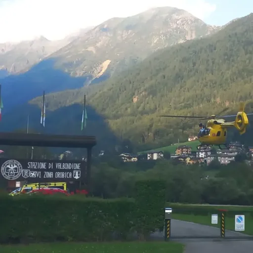 Valbondione: colpito in testa da un masso, cade e muore