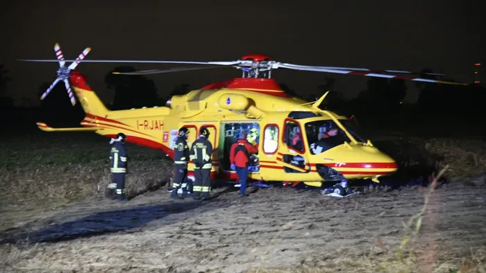 https://storage.ecodibergamo.it/media/photologue/2025/8/12/photos/cache/due-alpinisti-bloccati-a-2200-metri-sulla-presolana-salvati-dal-soccorso-alpin_83d1dca2-7767-11f0-9872-4de129e439ff_1920_1080_v3_large_16_9.webp