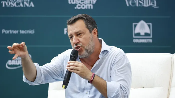 https://storage.ecodibergamo.it/media/photologue/2025/8/12/photos/cache/il-linguaggio-e-sostanza-il-degrado-della-politica_4f7fbe6a-7744-11f0-9872-4de129e439ff_1920_1080_v3_large_16_9.webp