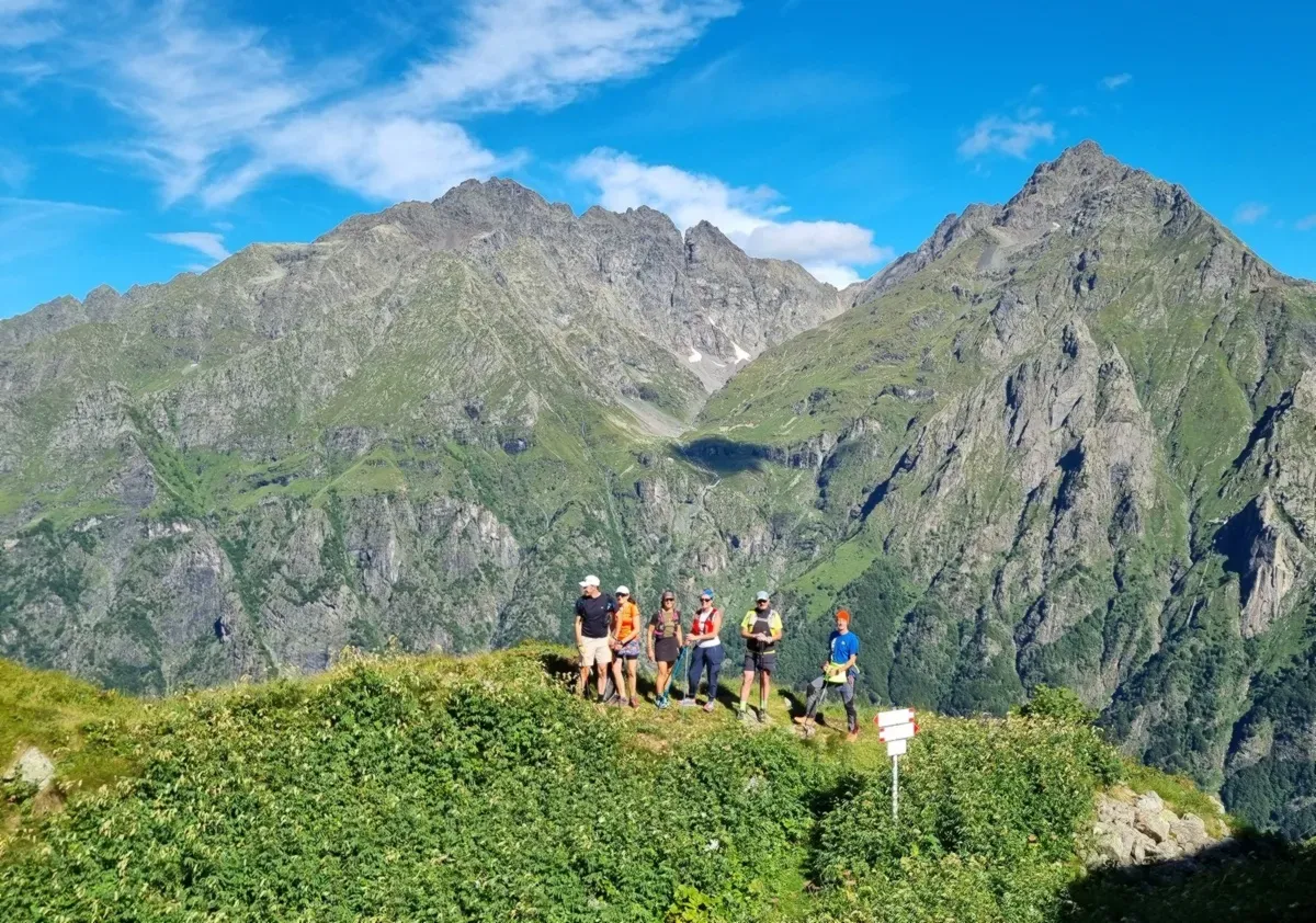 Il Colle delle Miniere (con Coca e Redorta sullo sfondo)