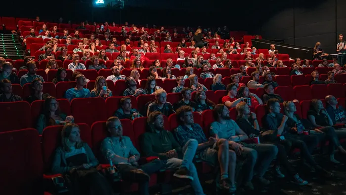 https://storage.ecodibergamo.it/media/photologue/2025/8/14/photos/cache/ferragosto-per-gli-amanti-del-cinema-ecco-tutte-le-novita-in-sala_c3ad8cd4-7903-11f0-9872-4de129e439ff_1920_1080_v3_large_16_9.webp