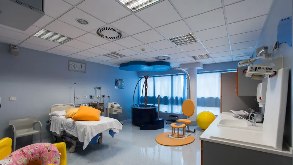 La sala parto al «Papa Giovanni»