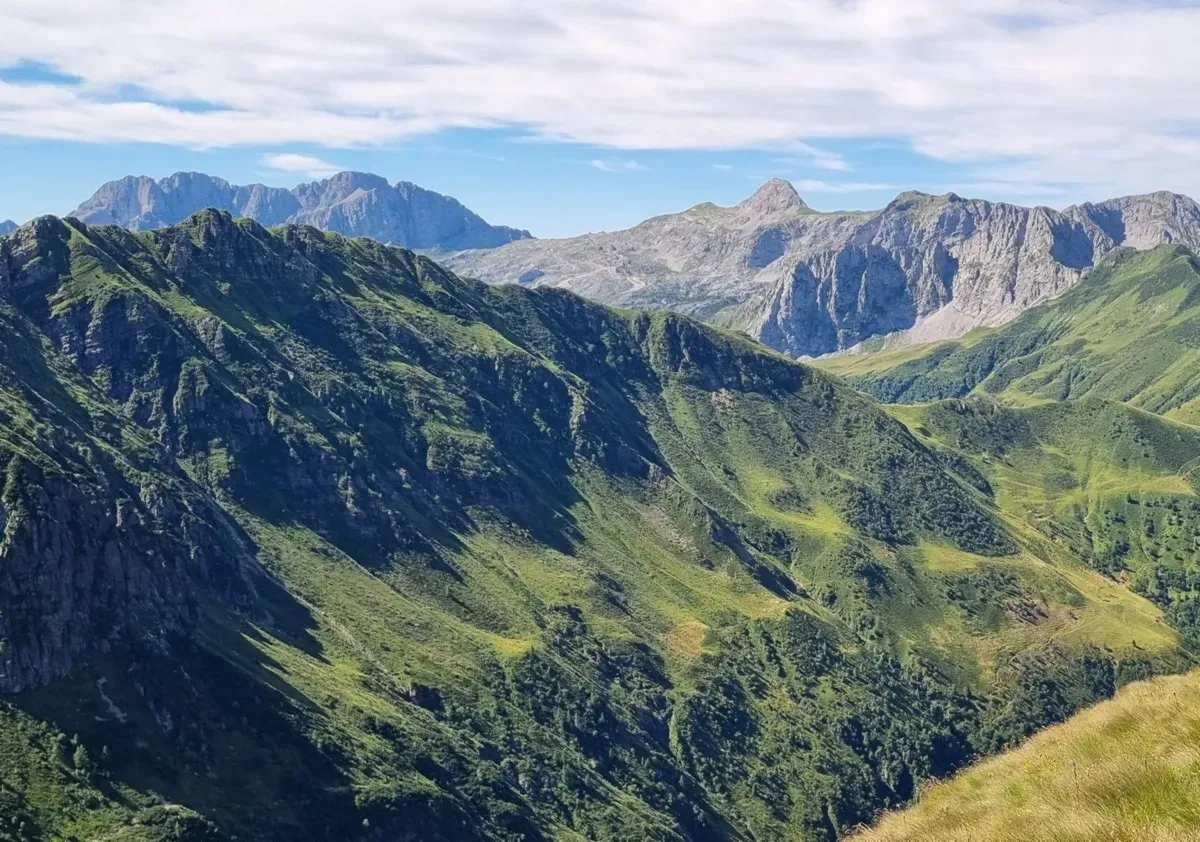 Presolana e Ferrante dal crinale del Pomnolo