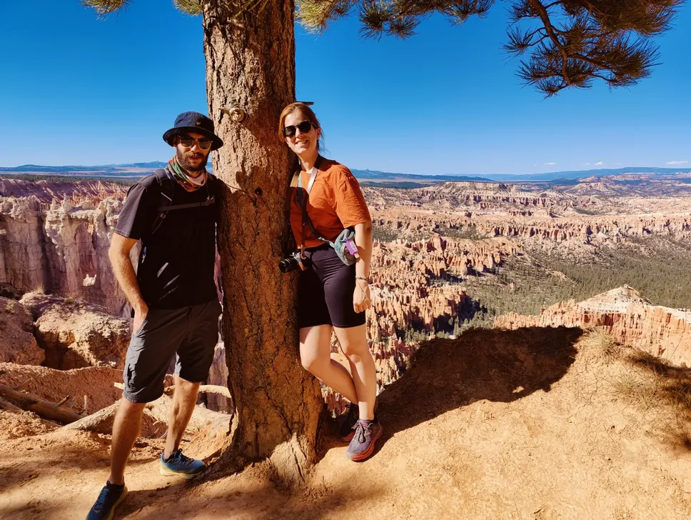 Con il marito Alessandro durante un viaggio nell’estate scorsa tra Bryce Canyon e Monument Valley negli Stati Uniti
