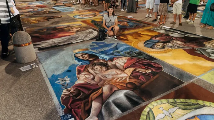 Incontro dei Madonnari, vincono le gemelle bergamasche Giulia e Alice Monzani Incontro dei Madonnari, vincono le gemelle bergamasche Giulia e Alice Monzani