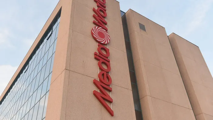 Offerta cinese per Mediaworld: «Contratti dei dipendenti rispettati»