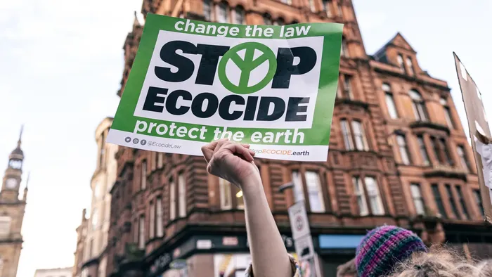 https://storage.ecodibergamo.it/media/photologue/2025/8/2/photos/cache/perche-e-importante-che-venga-riconosciuto-il-reato-di-ecocidio_edc260e6-6eed-11f0-84d1-1a4cf007d5b9_1920_1080_v3_large_16_9.webp
