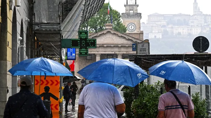 https://storage.ecodibergamo.it/media/photologue/2025/8/2/photos/cache/temporali-in-bergamasca-allagamenti-a-dalmine-chiuso-un-tratto-della-statale-4_c385079e-6f73-11f0-84d1-1a4cf007d5b9_1920_1080_v3_large_16_9.webp