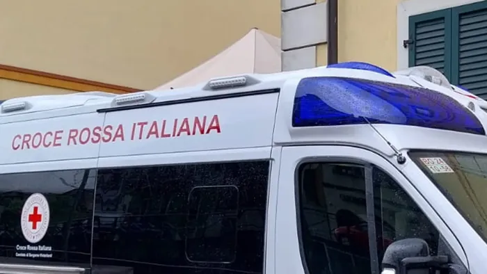https://storage.ecodibergamo.it/media/photologue/2025/8/20/photos/cache/malore-fatale-per-una-14enne-in-vacanza-con-la-famiglia-il-dolore-di-clusone_331e24ca-7df5-11f0-baa2-a55527e0b8d4_1920_1080_v3_large_16_9.webp