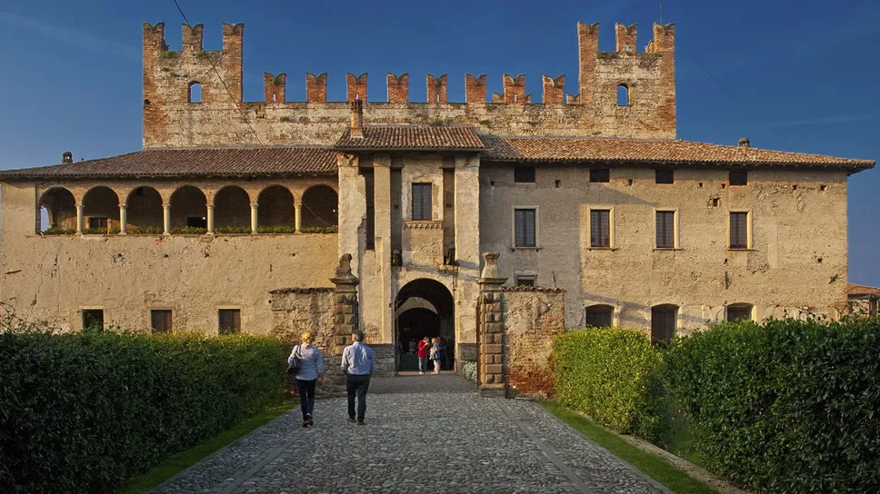 Il castello di Malpaga Il castello di Malpaga