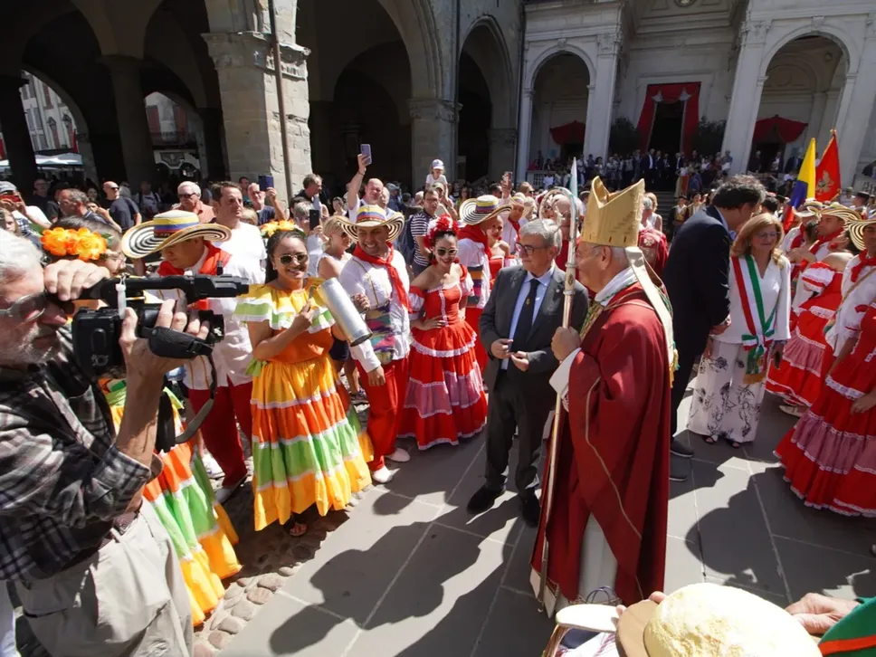I gruppi folclorici in festa