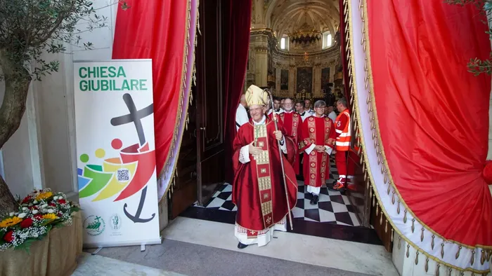 Il Vescovo per il Patrono: «Occorre dire sì alle sfide del nostro tempo»   Foto e video