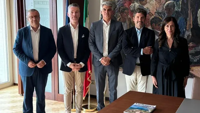 https://storage.ecodibergamo.it/media/photologue/2025/8/27/photos/cache/nella-miniera-di-carbosulcis-un-data-center-da-100mw-per-lia_968b2f78-8339-11f0-b555-67ba7106c4a5_v3_large_16_9.webp
