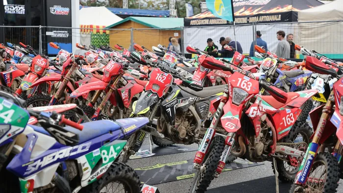 Successo per la «Sei giorni di Enduro»: 150mila visitatori Successo per la «Sei giorni di Enduro»: 150mila visitatori
