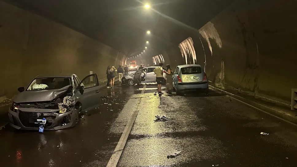 L’incidente alla galleria del Dosso ad Albino nella serata del 30 agosto L’incidente alla galleria del Dosso ad Albino nella serata del 30 agosto