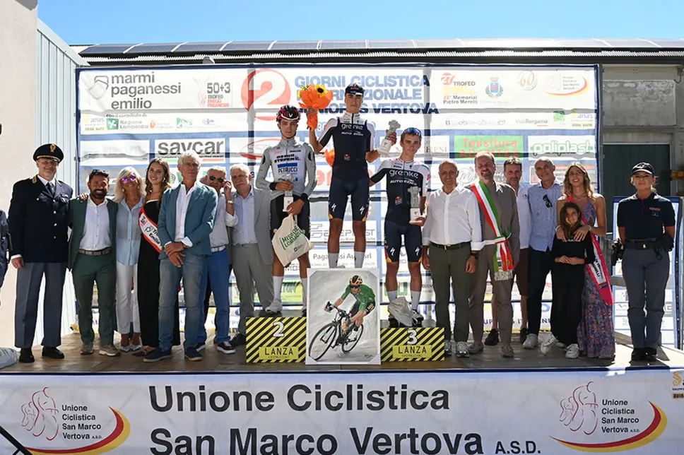 Il podio del Trofeo Paganessi. Da sinistra Patrik Pezzo, Georgs Tjumins, Anatol Friedl