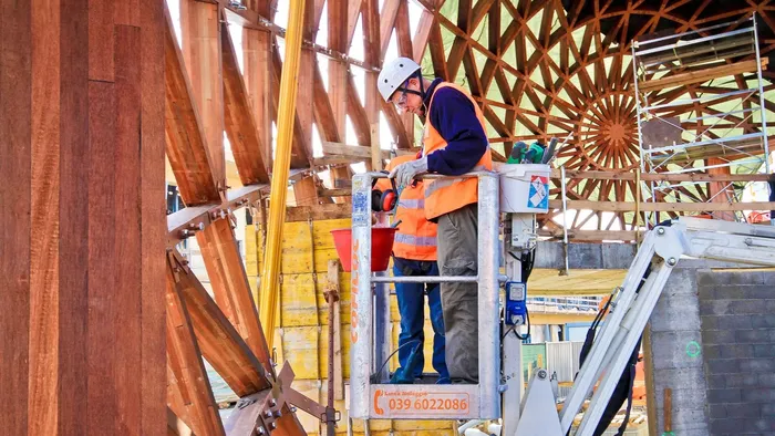 https://storage.ecodibergamo.it/media/photologue/2025/8/31/photos/cache/entro-6-anni-serviranno-40mila-lavoratori-in-piu-la-provincia-li-cerchiamo-fu_c6d219ce-85e8-11f0-b40e-3446cd30f115_1920_1080_v3_large_16_9.webp
