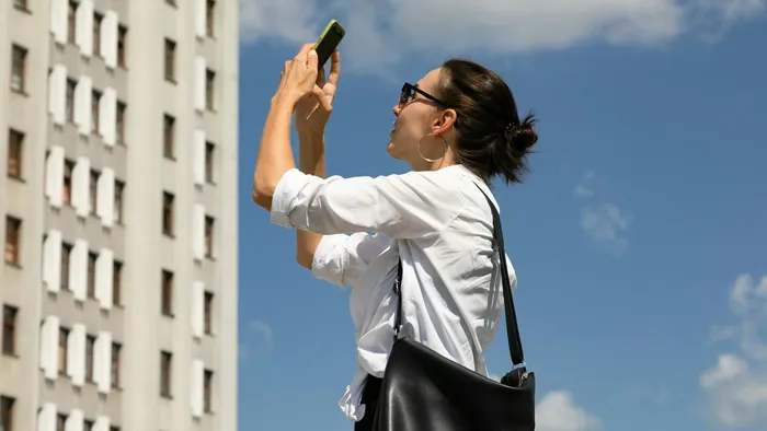 https://storage.ecodibergamo.it/media/photologue/2025/8/31/photos/cache/i-giovani-bergamaschi-allestero-qui-fiducia-e-stipendi-piu-alti_bd89af16-8689-11f0-b40e-3446cd30f115_1920_1080_v3_large_16_9.webp