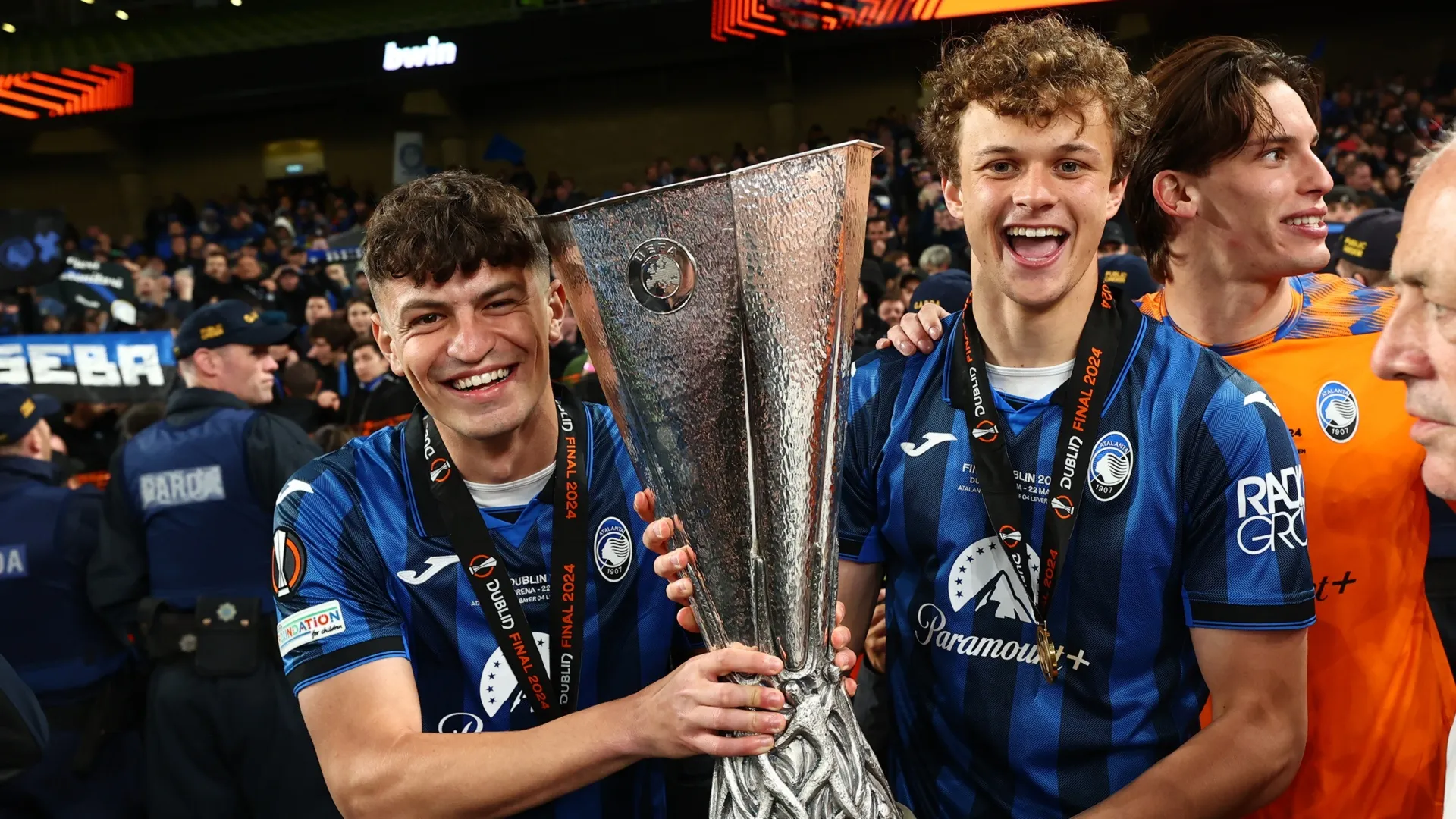 https://storage.ecodibergamo.it/media/photologue/2025/8/4/photos/i-conti-del-calcio-italiano1-mai-cosi-tanti-tesseratispan_c46636ee-70c0-11f0-84d1-1a4cf007d5b9_1920_1080.webp