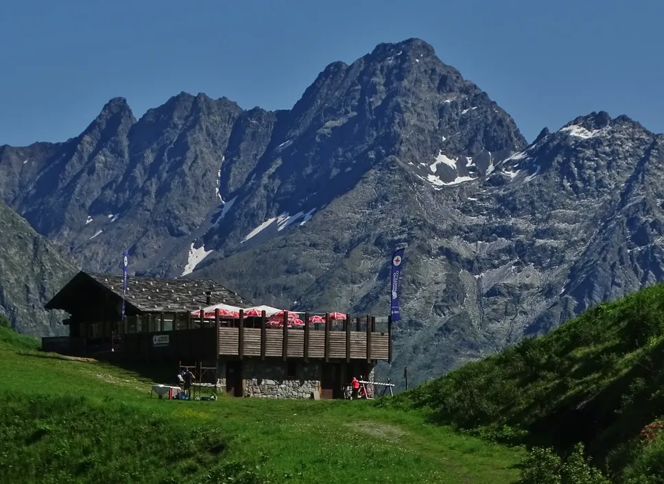 Il Pizzo Coca visto dal rifugio Mirtillo