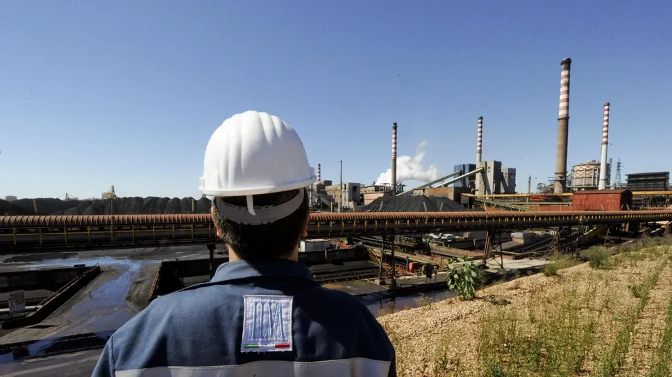 Per l’ex Ilva di Taranto previsto un impianto alimentato da elettricità e gas Per l’ex Ilva di Taranto previsto un impianto alimentato da elettricità e gas