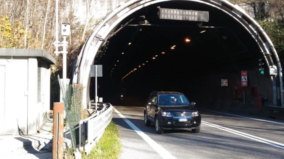 Autovelox in galleria a Lovere lungo la statale 42