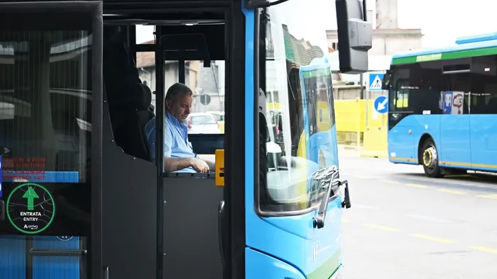 Trasporto pubblico: cinque macro zone e tre livelli tariffari Trasporto pubblico: cinque macro zone e tre livelli tariffari