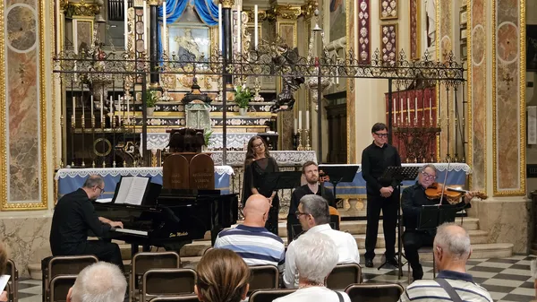 I musicisti durante il concerto nel Santuario della Beata Vergine Addolorata