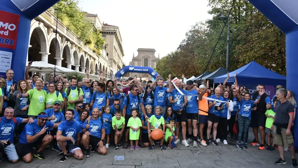 Tantissimi i partecipanti alla StraBergamo, che ha preso il via nella mattinata di domenica 14 settembre dal Sentierone Tantissimi i partecipanti alla StraBergamo, che ha preso il via nella mattinata di domenica 14 settembre dal Sentierone