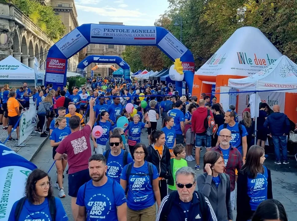 Alcuni gruppi in partenza sul Sentierone