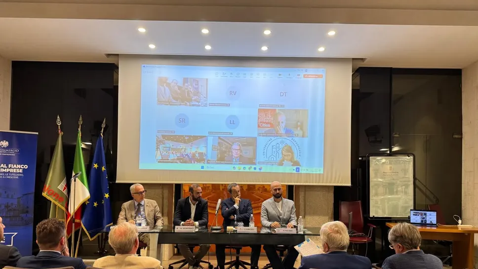 L’accordo tra i distretti del commercio di Bergamo e Perugia L’accordo tra i distretti del commercio di Bergamo e Perugia