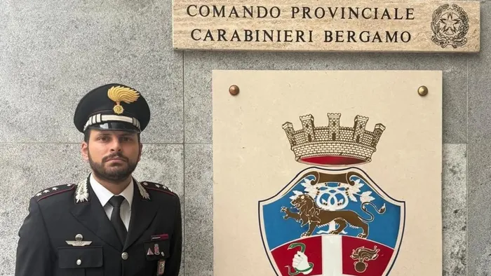 nuovo comandante dei carabinieri di bergamo 232 il capitano massimiliano corbo