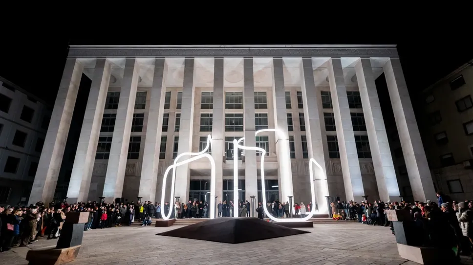 «Lights on» quando è stata inaugurata «Lights on» quando è stata inaugurata