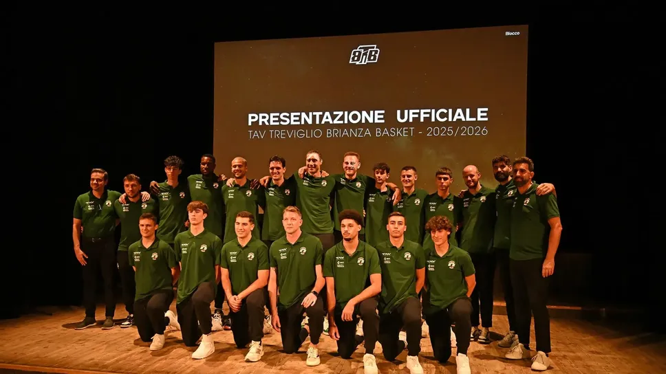La presentazione della Tav Treviglio Brianza per la stagione 2025/26 nel campionato di Serie B. La squadra di Davide Villa è stata accompagnata dall’entusiasmo dei tifosi al Teatro Nuovo cittadino. Treviglio riparte  dal successo nella regular season della scorsa stagione e sogna in grande