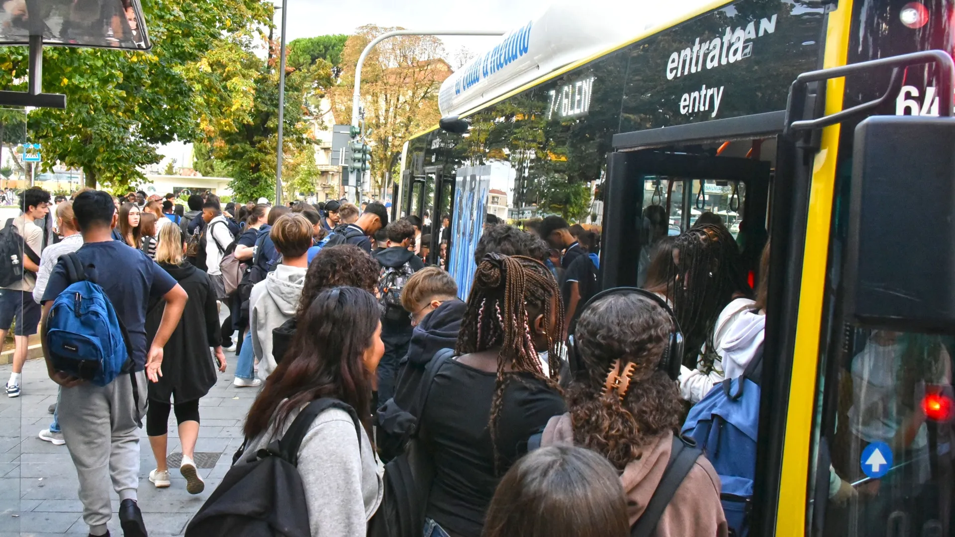 tra cantieri traffico e rientro a scuola bergamo cambia volto con la mobilit224 sostenibile