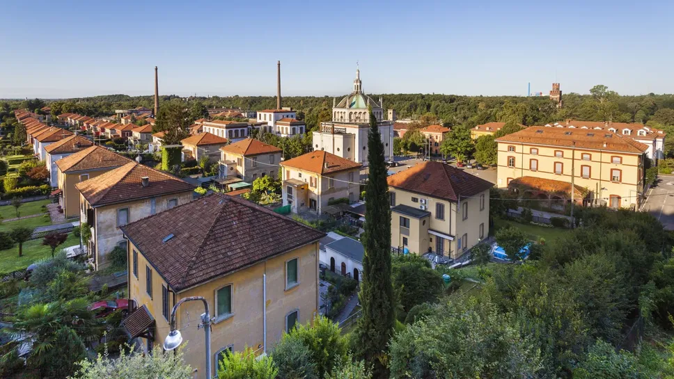 Il villaggio operaio di Crespi d’Adda Il villaggio operaio di Crespi d’Adda