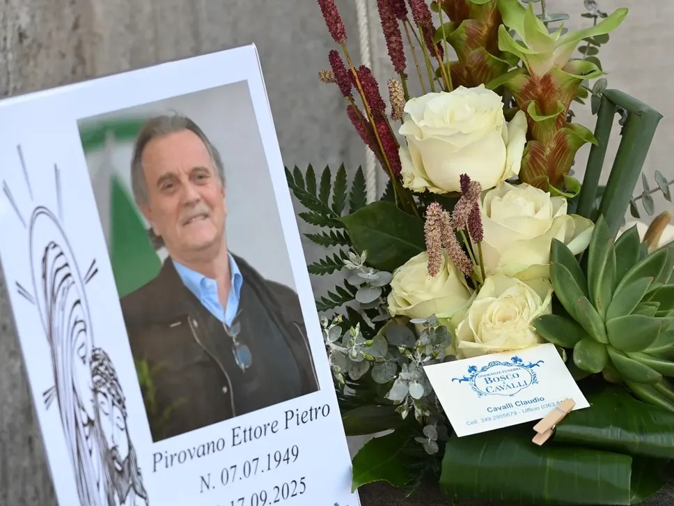 Ai funerali di Pirovano
