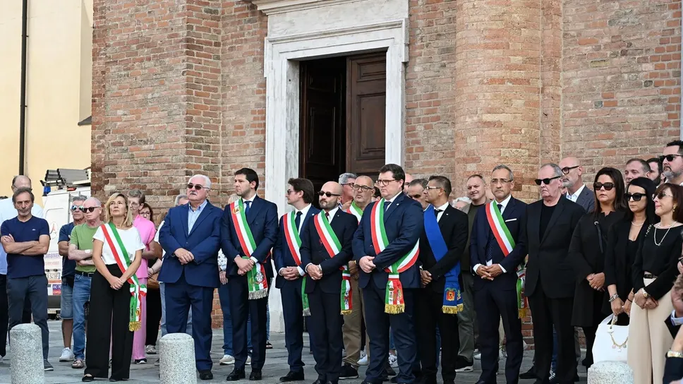 Ai funerali di Ettore Pirovano Ai funerali di Ettore Pirovano