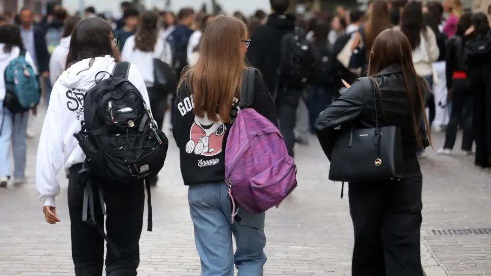 Giovani adolescenti bergamaschi Giovani adolescenti bergamaschi